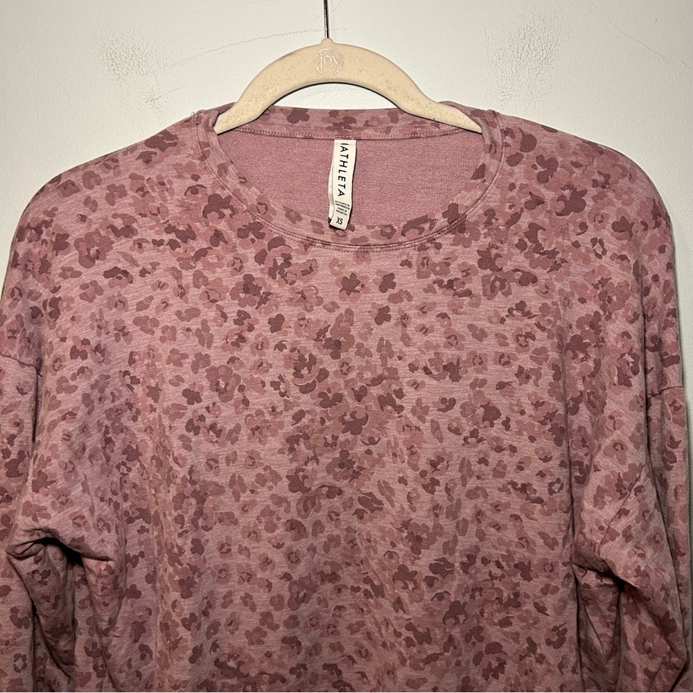 Athleta Navy Medusa Studio To Street Cheetah Print Sweatshirt Size XS - Picture 3 of 9